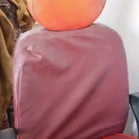 یک عدد صندلی جک دار