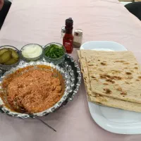 رزرو هتل اقامتی باصبحانه ناهار و شام نفری ۷۰۰