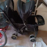 کالسکه دوقلویی