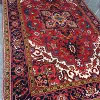 نقدواقساط یکتخته ۶متری اطراف هریس نو بارماخ توخوش|فرش|تبریز, |دیوار