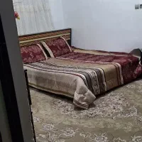 سرویس تخت دونفره همراه با پاتختی و تشک و روتختی