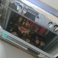 مقداری وسایل منزل به علت کمبود جا