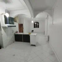 65 متر طبقه اول بالکن دار