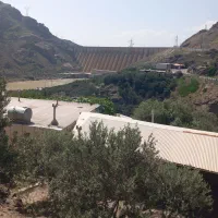 ویلایی روبروی‌سد منجیل