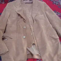 کت شلوار.جلیقه