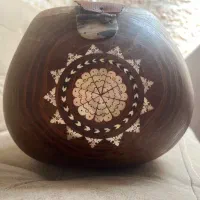 تار قدیمی صدفکاری