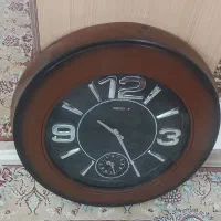 ساعت دیواری