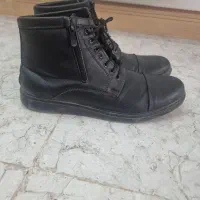 نیم بوت|کیف، کفش، کمربند|الوند, |دیوار