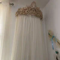 پرده بالای تخت