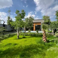 باغویلای۳۰۰متری حیاط دلبازاستخرجکوزی سندتک‌برگ