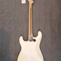 گیتار Fender Squier Bullet|گیتار، بیس، امپلیفایر|تهران, درختی|دیوار