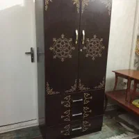 کمد ۳ کشو سالم و بدون خش با ریلهایی خوب