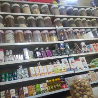 عطاری و خشکبار ادویه جات