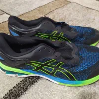 کتونی نو اورجینال|کیف، کفش، کمربند|ساری, |دیوار