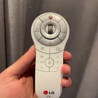 تلویزیون ۳۲ اینچ ۳ بعدی  الجی LG|تلویزیون و پروژکتور|تهران, اوین|دیوار