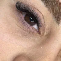 اکستنشن تخصصی مژه ،لیفت و لمینیت مژه و ابرو