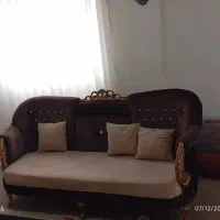 مبل نیمه سلطنتی