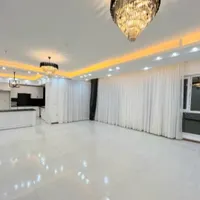 سالن پرده خور*دو خواب*پارکینگ+اسانسور*وامدار