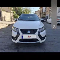 کوییک r خانگی 1402|خودرو سواری و وانت|شیراز, شیشهگری|دیوار