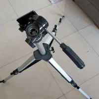 سه پایه دوربین