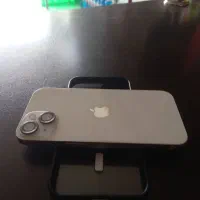اپل iPhone 13 با حافظهٔ ۱۲۸ گیگابایت