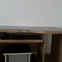 میز کامپیوتر