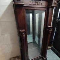 بوفه چوبی بدون زدگی همراه آینه و قفسه شیشه ای|بوفه، ویترین، کنسول|کرج, اصفهانی‌ها|دیوار