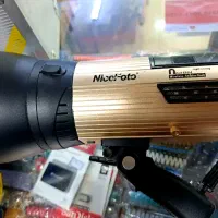 فلش  پرتابل 680 ژول.     جهان دوربین