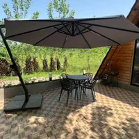 اجاره کلبه سوئیسی جکوزی دار جنگلی با برکه|اجارهٔ کوتاهمدت ویلا و باغ|رشت, استادسرا|دیوار