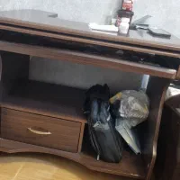 میز تحریر سالم و در حد‌‌ بدون هیچ شکستگی|میز تحریر و کامپیوتر|گرگان, |دیوار