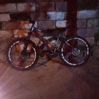 دوچرخه 26 فقط یک شارشمان می خواهد و فقط فقط