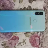 گوشیa60 بدون.خط و خش کاملا سالم