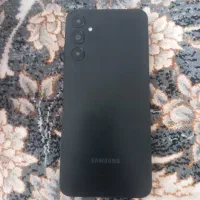 گوشی a05s در حد نو با چند عدد قاب