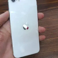 ایفون Se2020 در حد نو