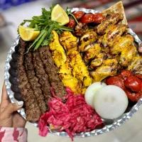 اشپز و منقدار کبابی جگرکی
