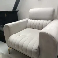 مبلمان هفت نفره با میز بزرگ|مبلمان خانگی و میز عسلی|مشهد, بهمن|دیوار