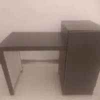 فروش میز و صندلی‌ به  دایل مهاجرت