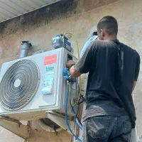 خدمات نصب کولر اسپیلت|خدمات پیشه و مهارت|رشت, یخسازی|دیوار