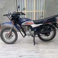 موتور سیکلت اهورا شکاری