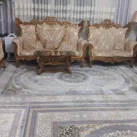 یک سرویس مبل سلطنتی در حد نو میباشد ۹نفره|مبلمان خانگی و میز عسلی|اندیشه, اندیشه فاز ۲|دیوار