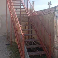 راه پله اهنی