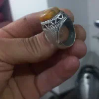 انگشتر قدیمی کم یاب با تسبیح سنگ عقیق سنگ کمیاب