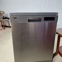 ماشین ظرفشویی بکو ترک گارانتی فعال در حد نو
