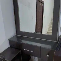 میز ارایشی فول mdf در حد نوع