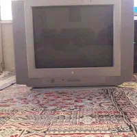 با سلام یک عدعدتلویزیون واسه فروش