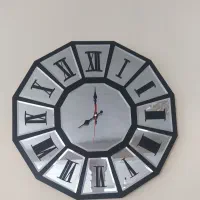 ساعت دیواری