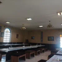 رستوران و بیرون بر