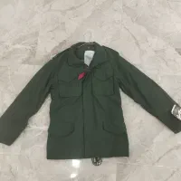 اوین کوت|لباس|خوی, |دیوار