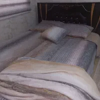 تخت خواب چوبی