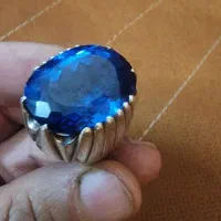 انگشتر توپاز معدنی کلکسیونی